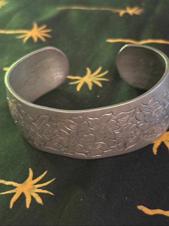 Kirk Stieff Jewelry - Vintage Kirk signed Pewter cuff bracelet